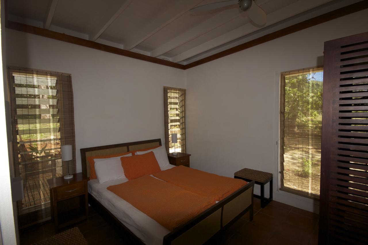 Reef Resort Vava'U Utungake エクステリア 写真